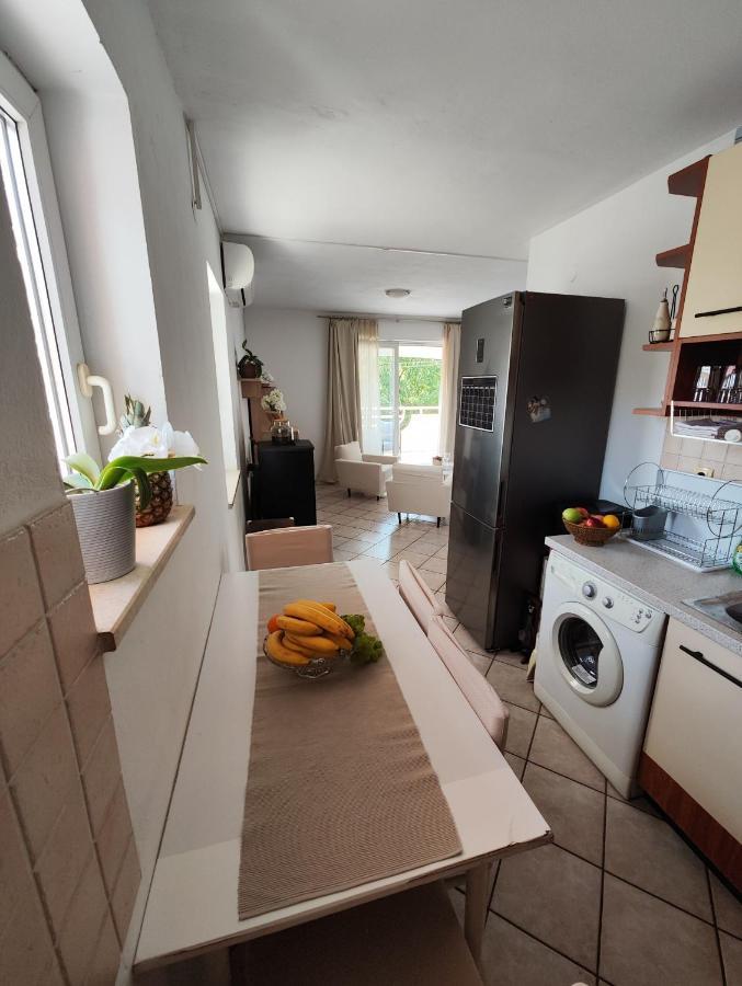 Apartments Snjezana Нови-Винодолски Экстерьер фото